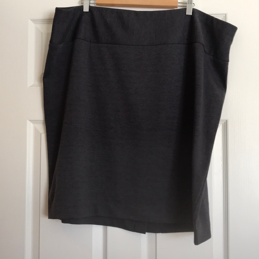 Stretchy Pencil skirt